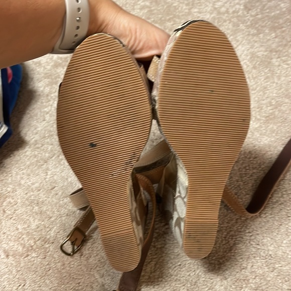 6.5 Coach Wedge Sandals - Picture 3 of 4